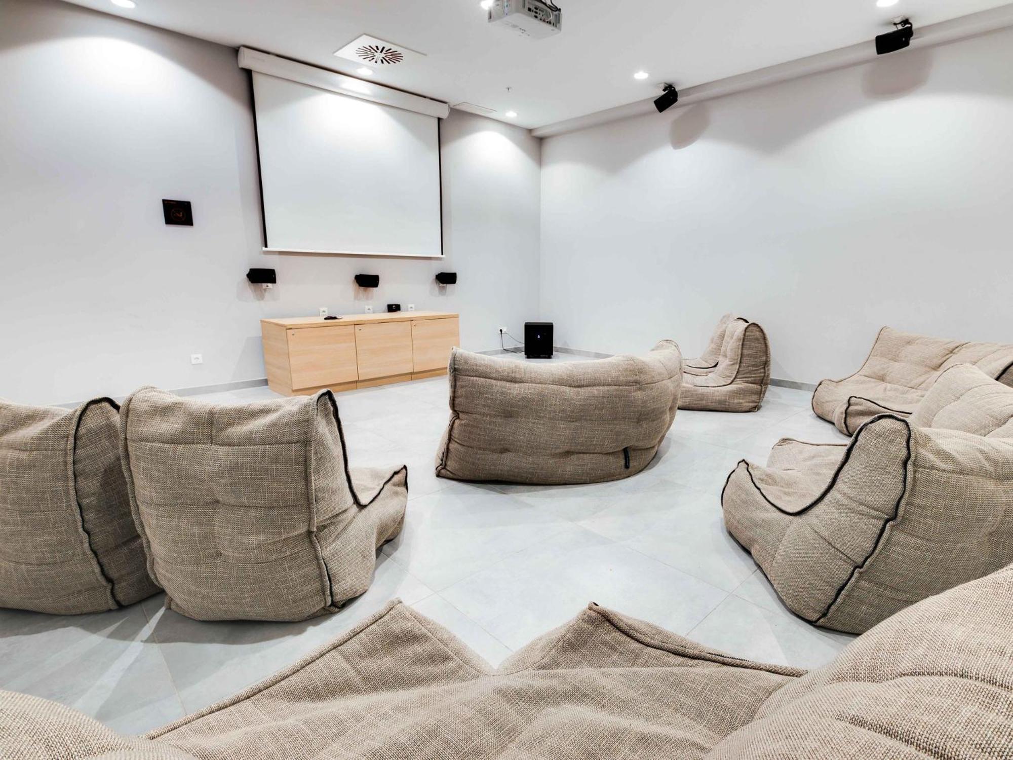 Livensa Living Studios 圣塞瓦斯蒂安 外观 照片