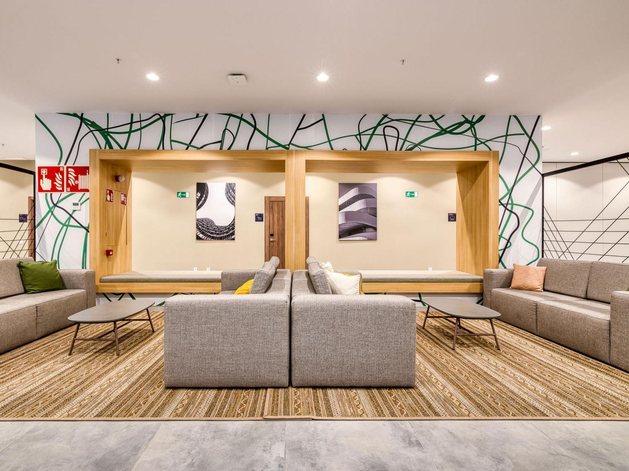 Livensa Living Studios 圣塞瓦斯蒂安 外观 照片